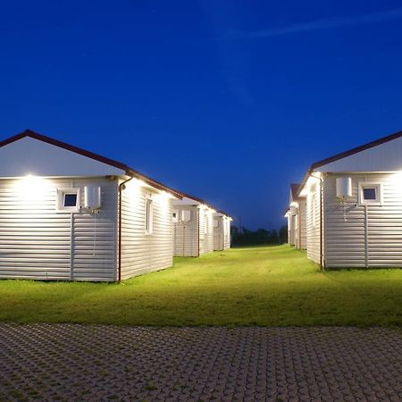Cuma Camp Sarbinowo Exterior foto