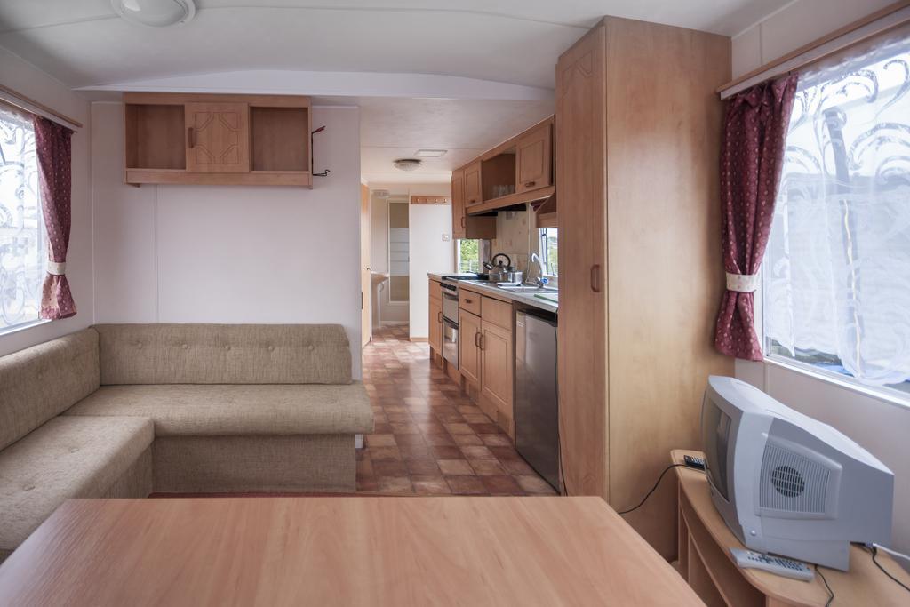 Cuma Camp Sarbinowo Exterior foto