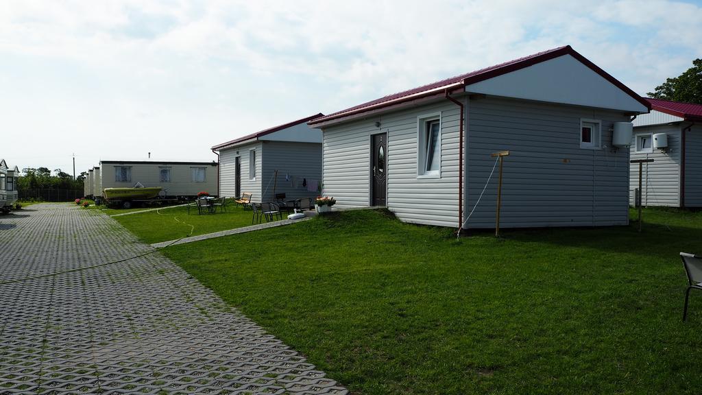 Cuma Camp Sarbinowo Exterior foto