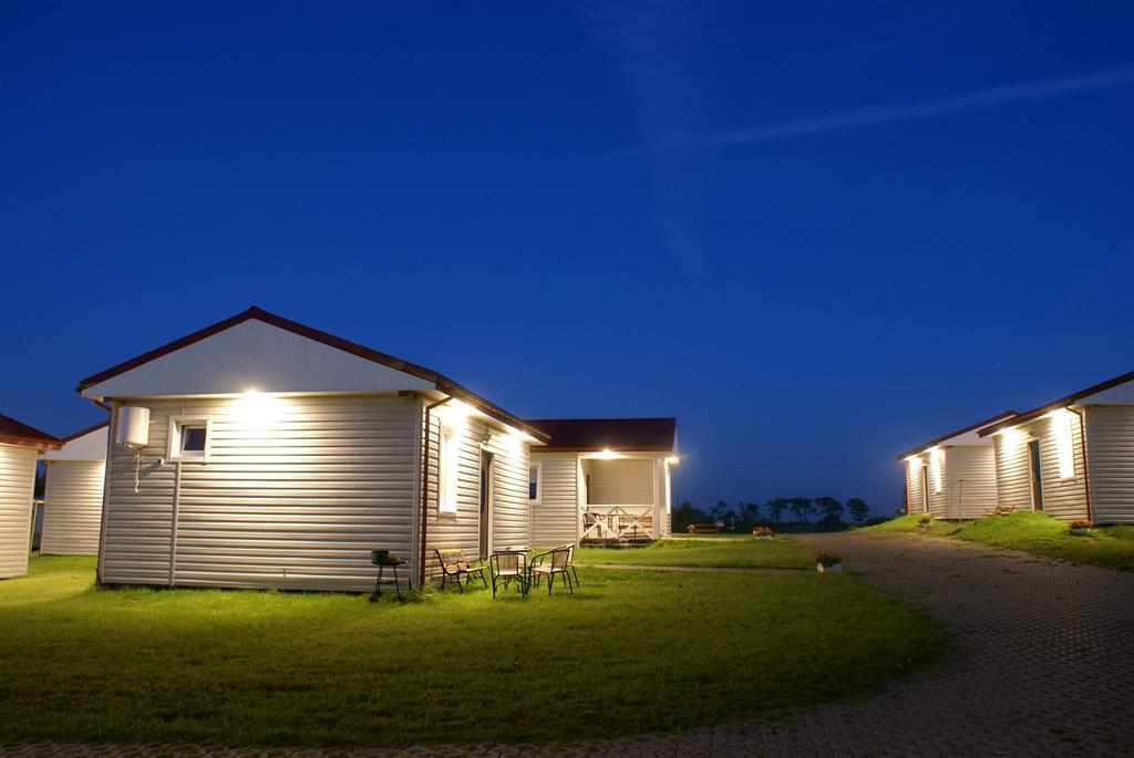 Cuma Camp Sarbinowo Exterior foto